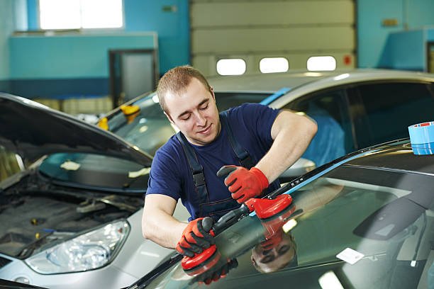 Experience the Convenience of Same-Day Auto Glass Repair with Valley Mobile Auto Glass!