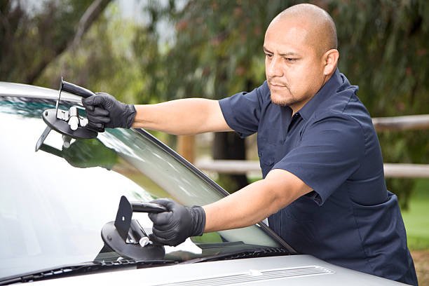 Safety First How Proper Windshield Repair and Replacement Enhances Vehicle Safety